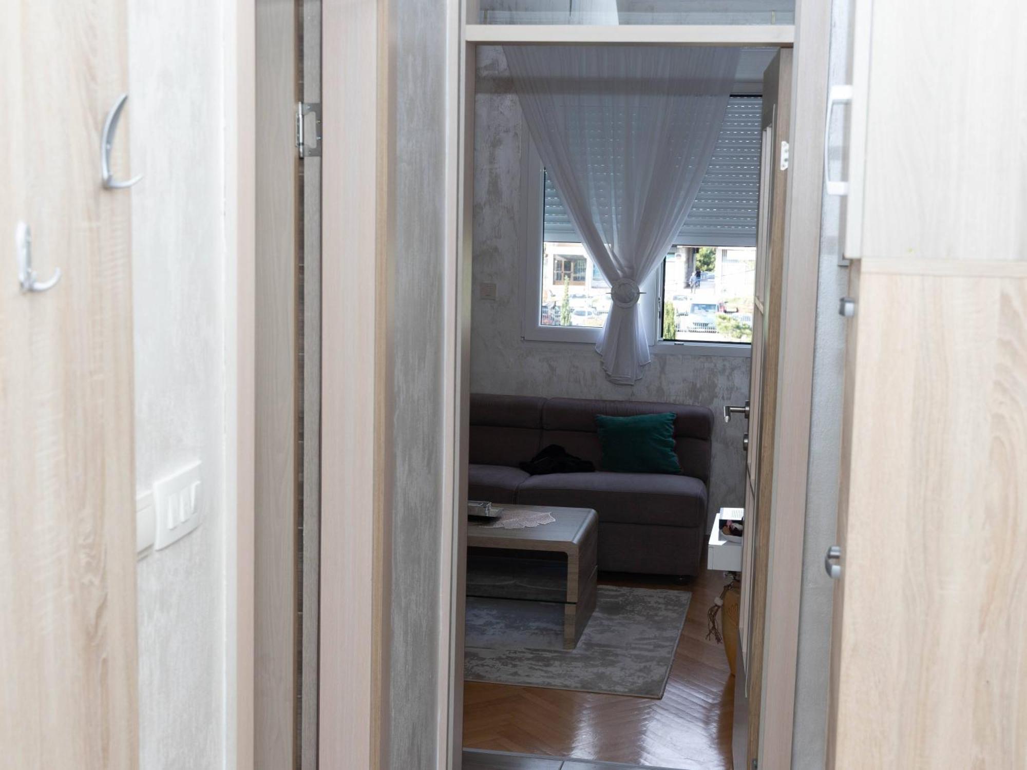 Apartment Kosta Podgorica Buitenkant foto
