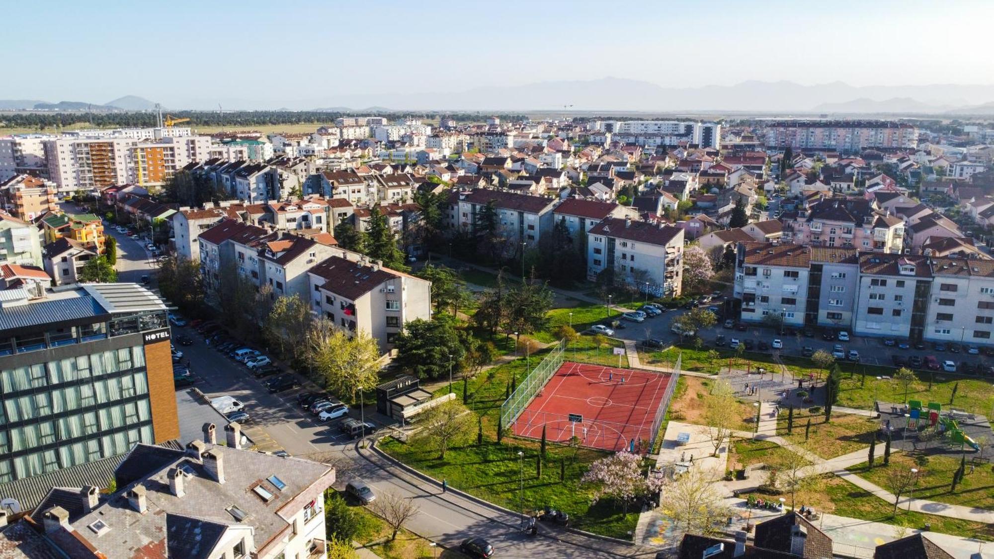 Apartment Kosta Podgorica Buitenkant foto